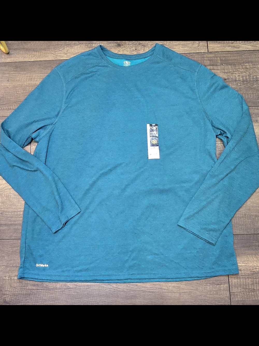Athletic Works Men's Long-Sleeve Crewneck Shirt - Teal Blue